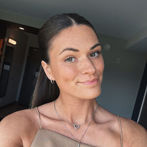 Meet your Posher, Haylea